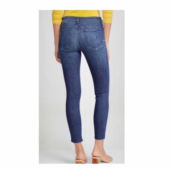 Rag & Bone Cate Mid Rise Skinny Jeans in Juni. - Picture 3 of 11